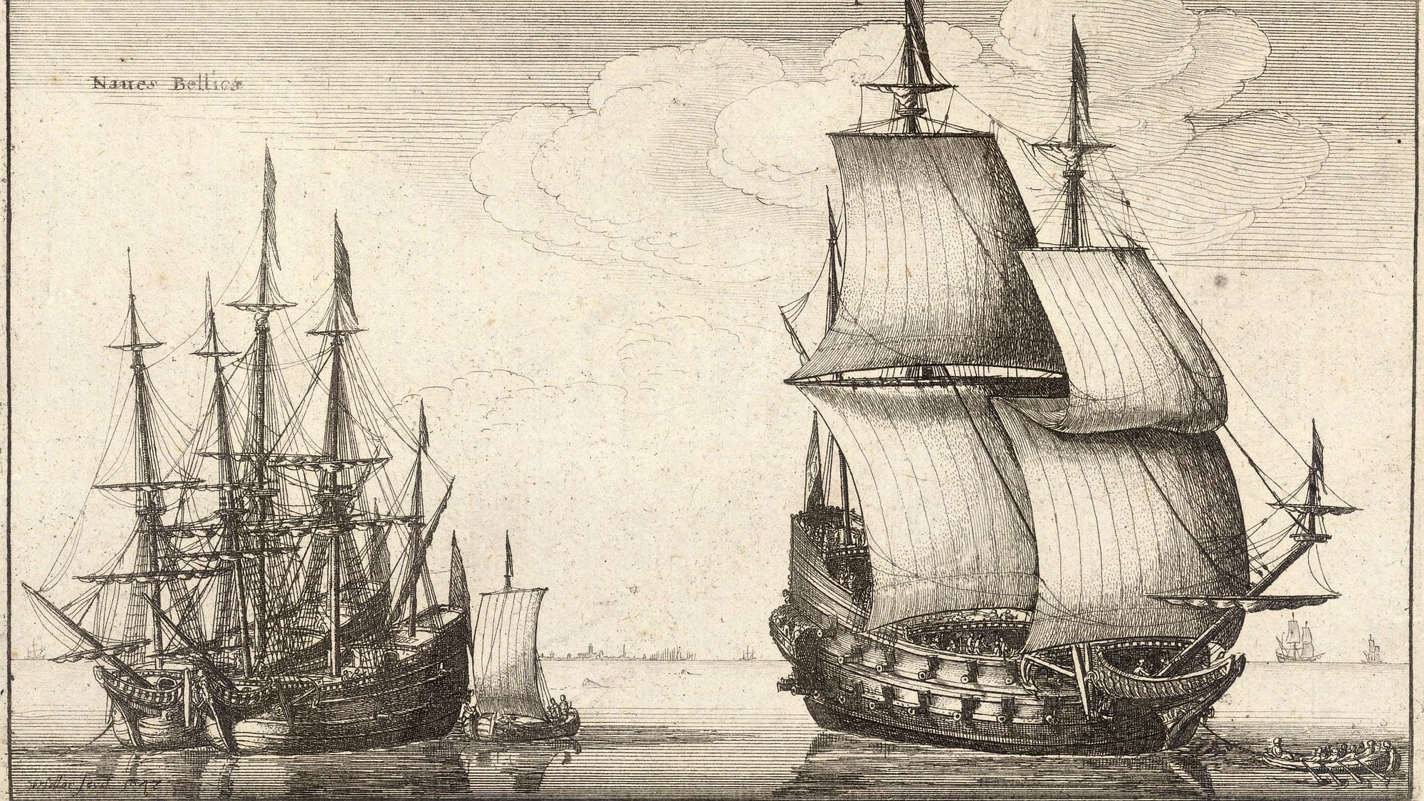Incisione del Seicento: una grande nave mercantile olandese a vele spiegate a destra e un gruppo di navi da guerra a sinistra