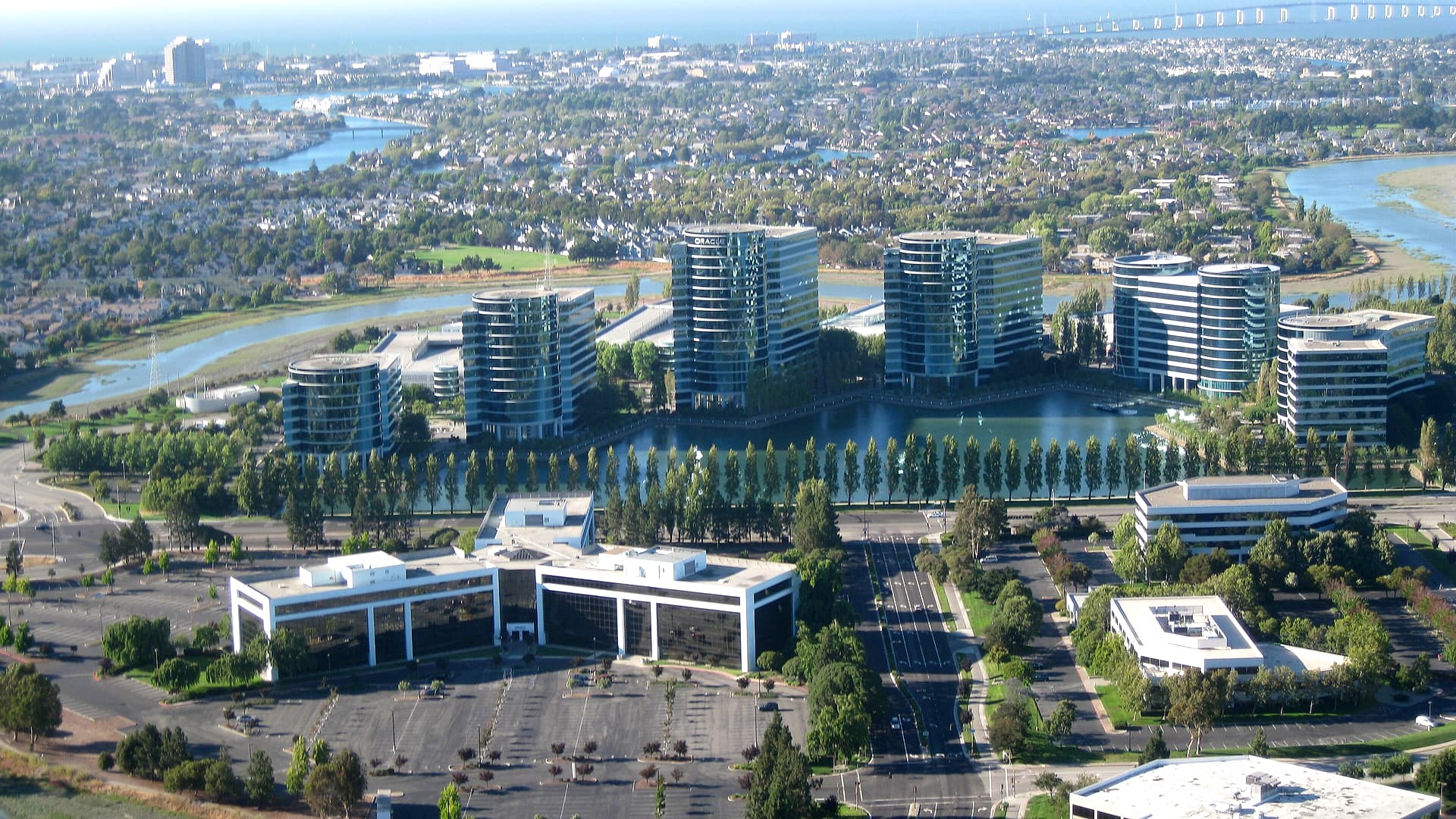 Il quartier generale di Oracle a Redwood Shores, in California, visto dall'alto nell'agosto 2008